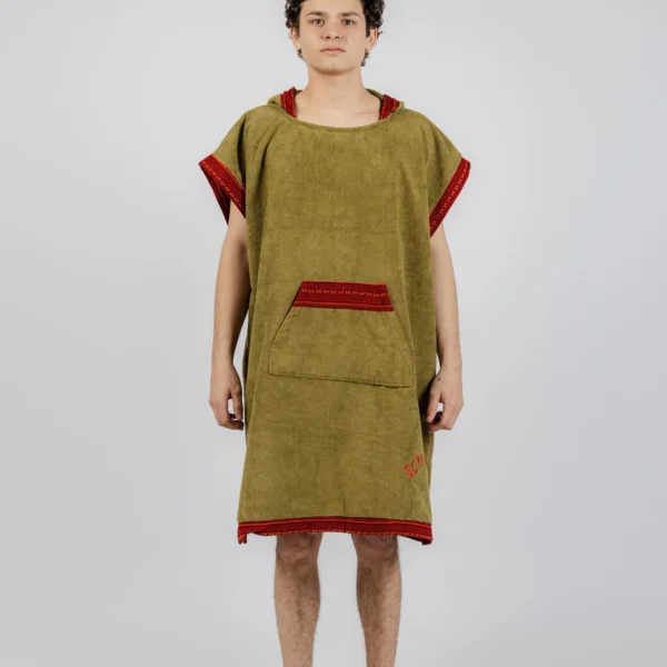 PONCHO CAMBIADOR SCHWARZ MARRON / ROJO INCAICO